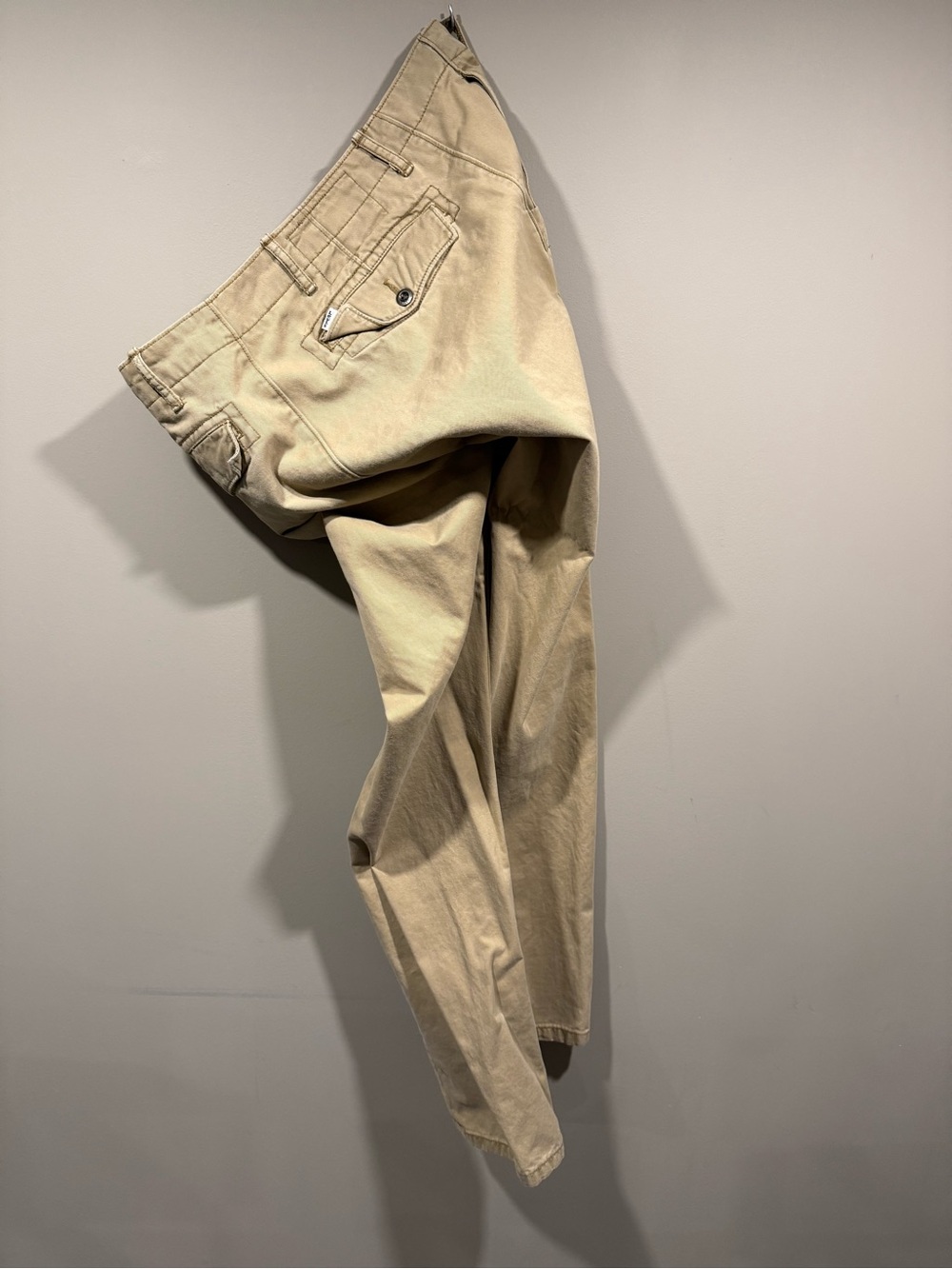 Levi's Strauss Classic Men's tan Chino Pants in Khaki W32 L34 image 6